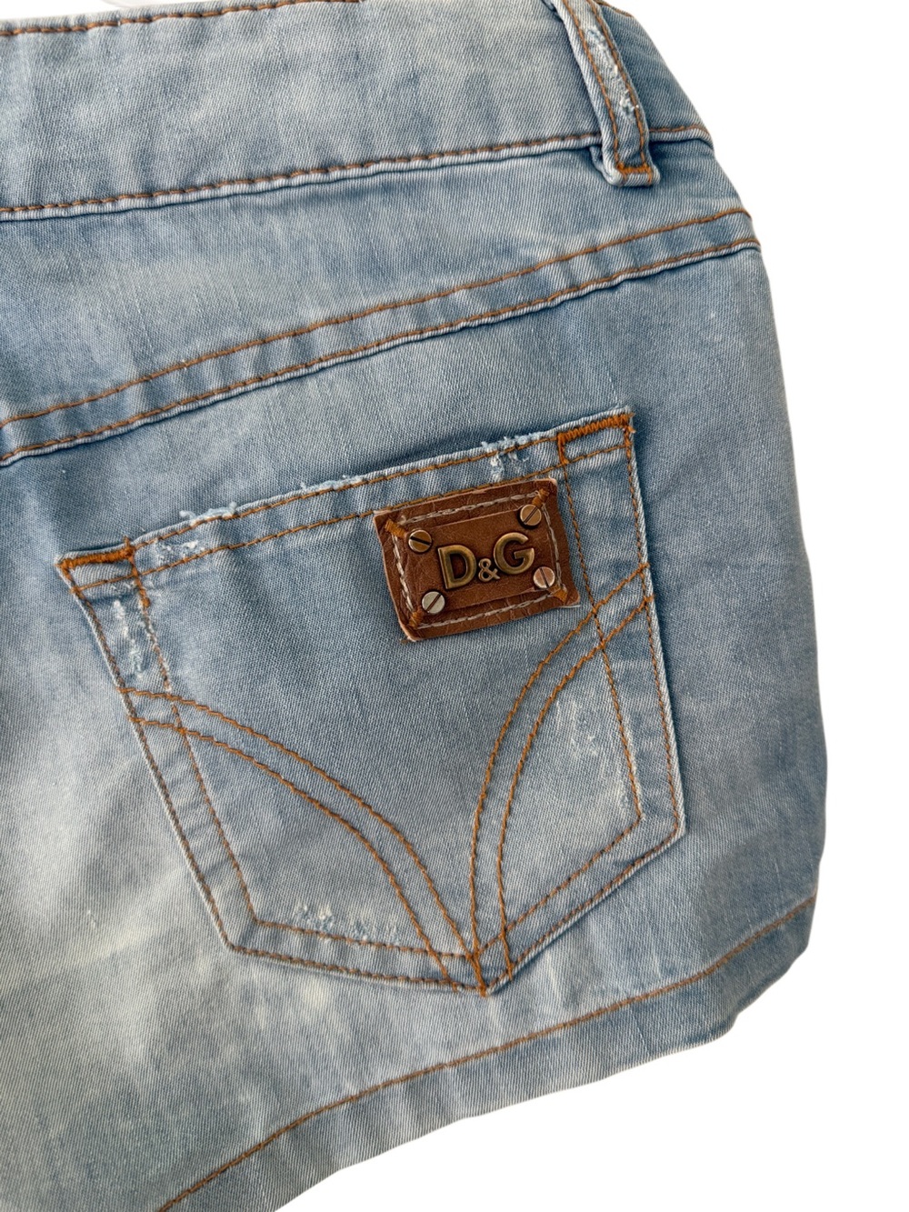 Authentic Dolce & Gabbana Vintage Y2K Low Rise Denim Shorts Size 25 (XXS) - Picture 3 of 9